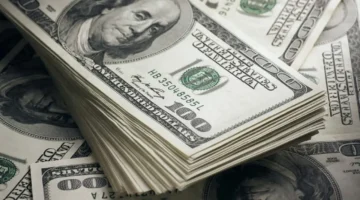 سعر الدولار يقفز بعد إعلان البنك المركزي الأخير